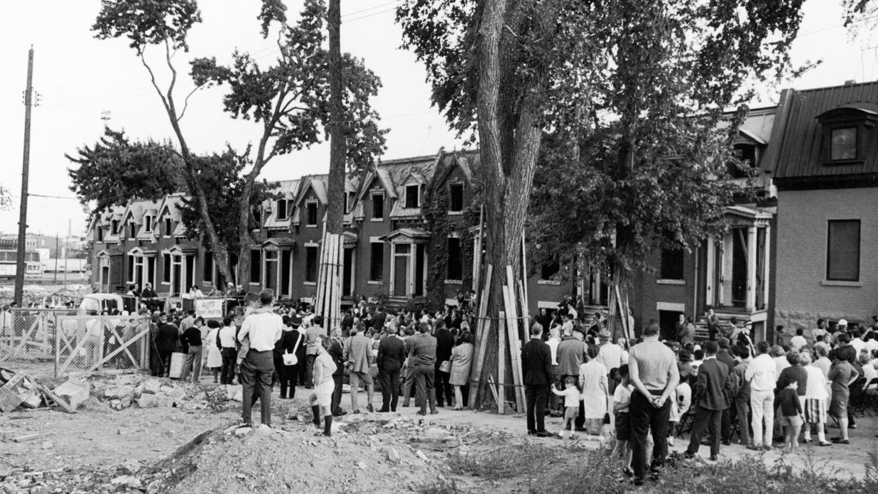 teva little burgundy