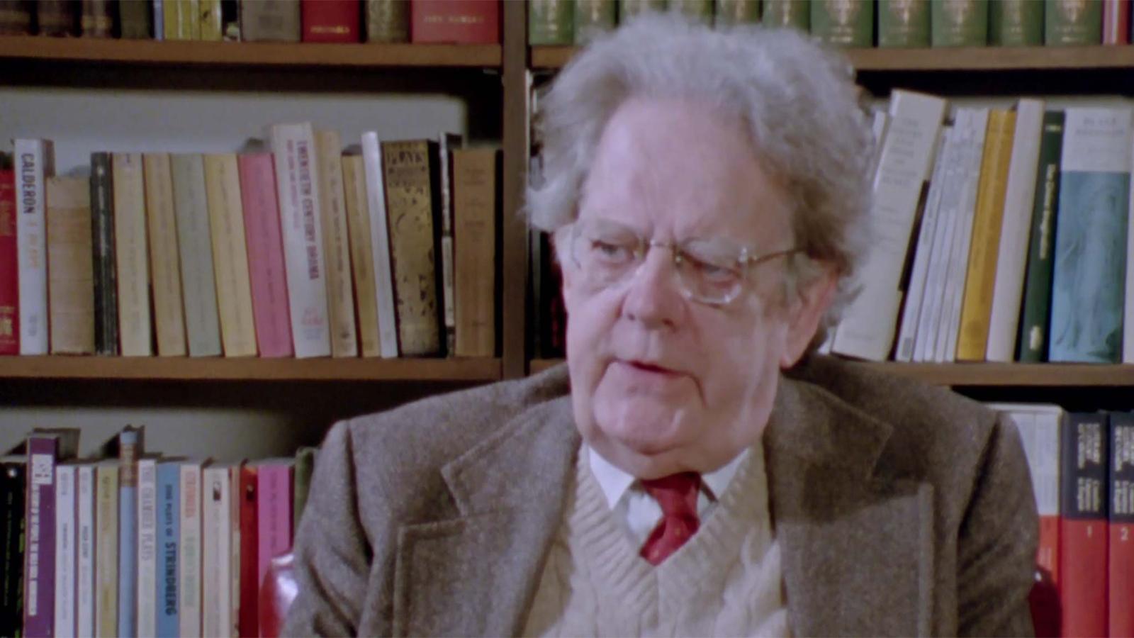 洋書 Northrop Frye on Literature and Society 51ZPUI9c4UL._AC_UF350,