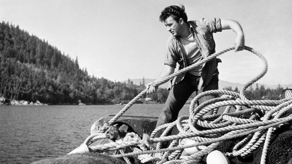 Herring Hunt by Julian Biggs NFB